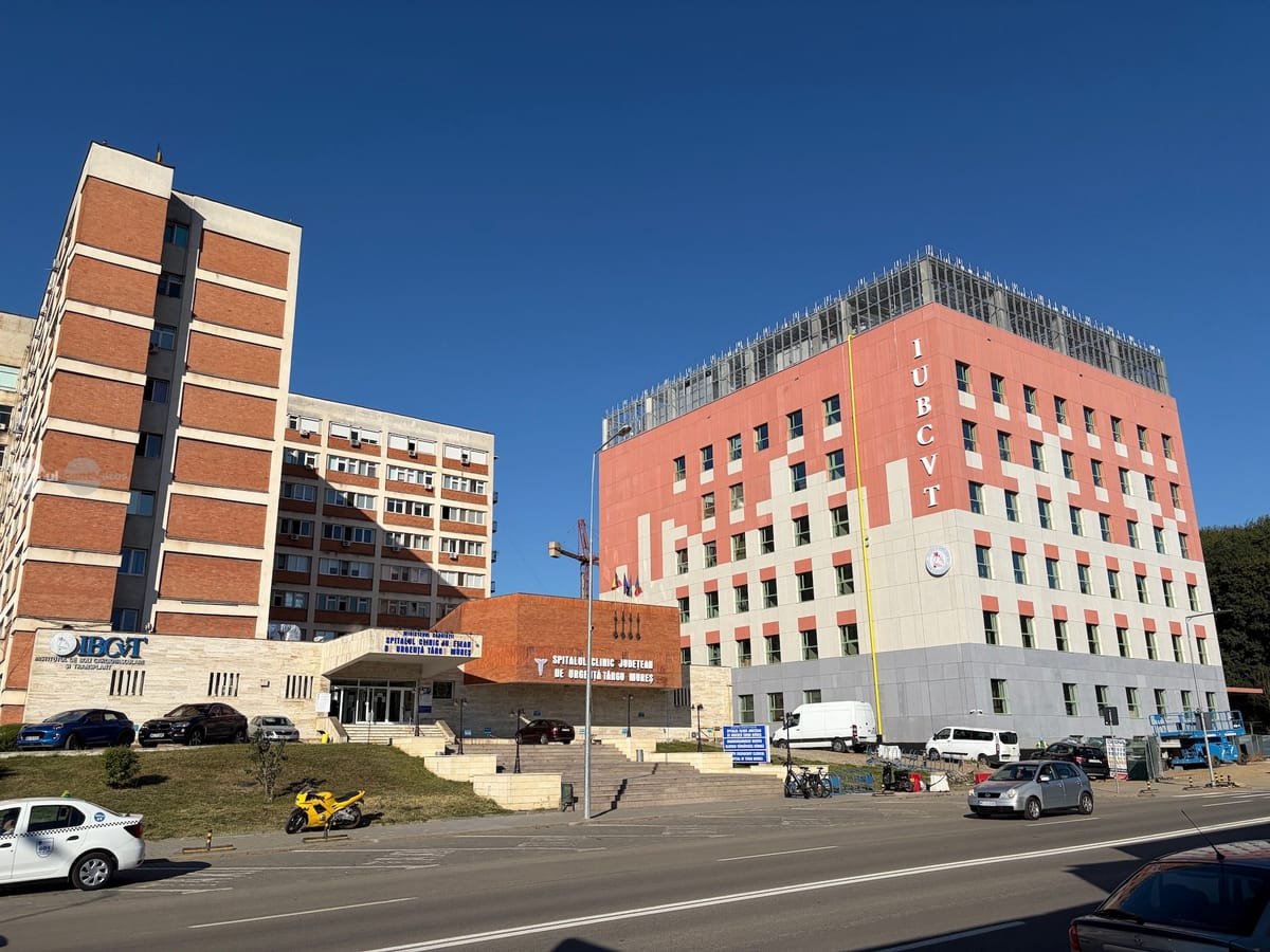 Târgu Mureș: licitații de peste 37 de milioane de euro la spitale, pentru stenturi și valve cardiace