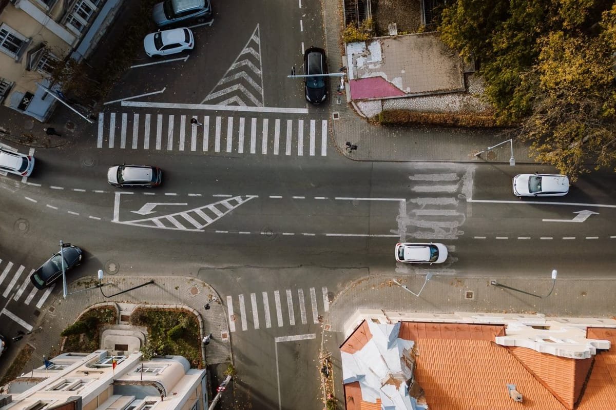 Târgu Mureș: trecere de pietoni desființată la intersecția Mihai Viteazul–Trébely
