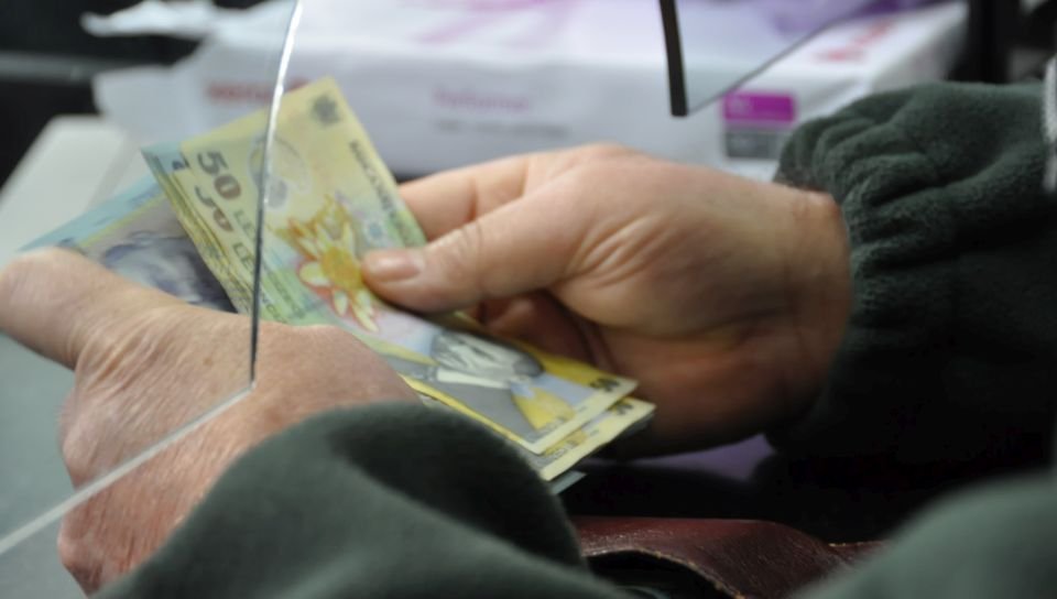 Taxele și impozitele locale majorate din Arad au crescut ușor numărul restanțierilor, la 27.941