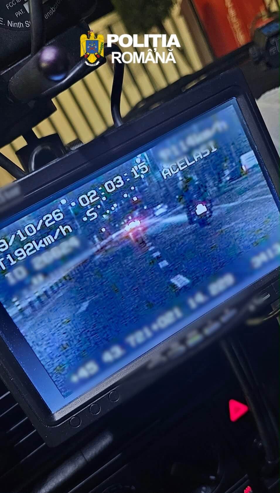 Timișoara: tânăr cu Porsche, prins cu aproape 200 km/h pe Calea Martirilor, în noaptea trecută