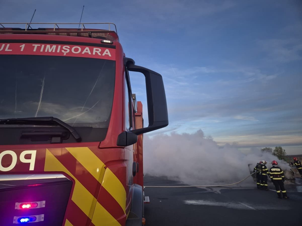 Timiș: pompierii au avut 161 de misiuni în weekend, între care 6 accidente rutiere și 4 incendii