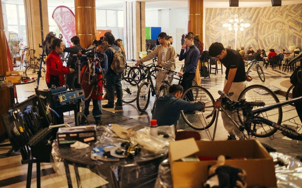 Timișoara: Bike Kitchen revine sâmbătă, 17 octombrie, cu o ediție specială de toamnă pentru biciclete