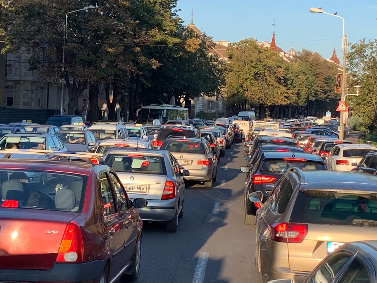 Timișoara: Primăria plătește peste două milioane de lei ca să afle cum circulă oamenii prin oraș
