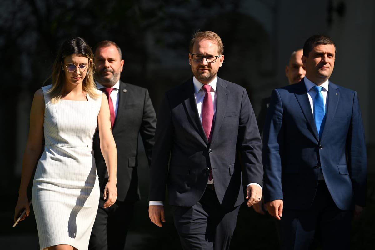 Timișoara: trei tabere se luptă pentru controlul USR la congres, între Buzoianu, Miruță și Viziteu