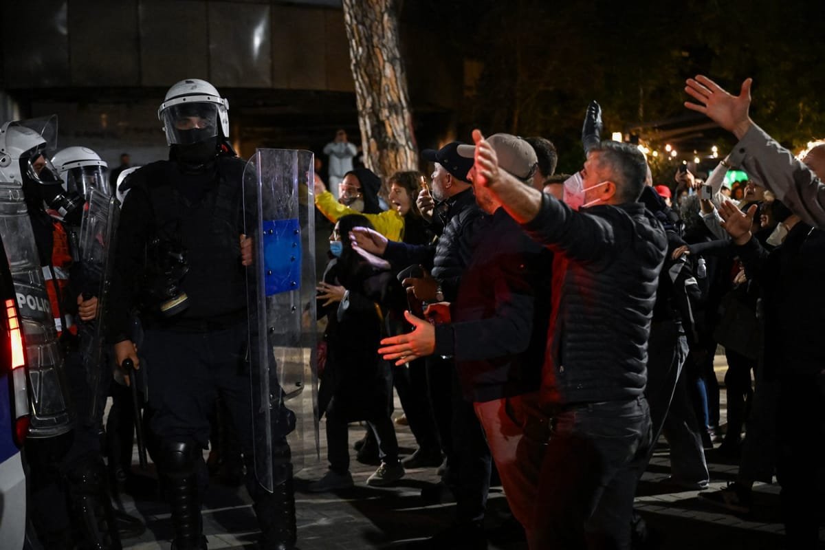 Tirana: noi proteste, în ciuda măsurilor anunțate de premierul Edi Rama pentru oprirea violențelor