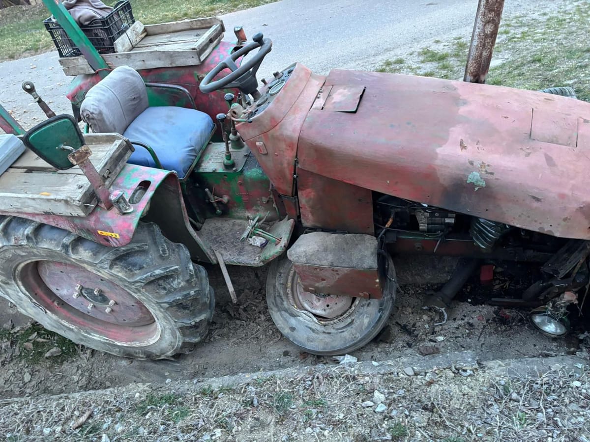Tractor implicat într-un accident între Târgu-Lăpuș și Cernești