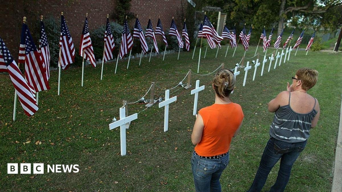 Trump anulează transmisiunea live a executării prin împușcare a atacatorului de la Fort Hood