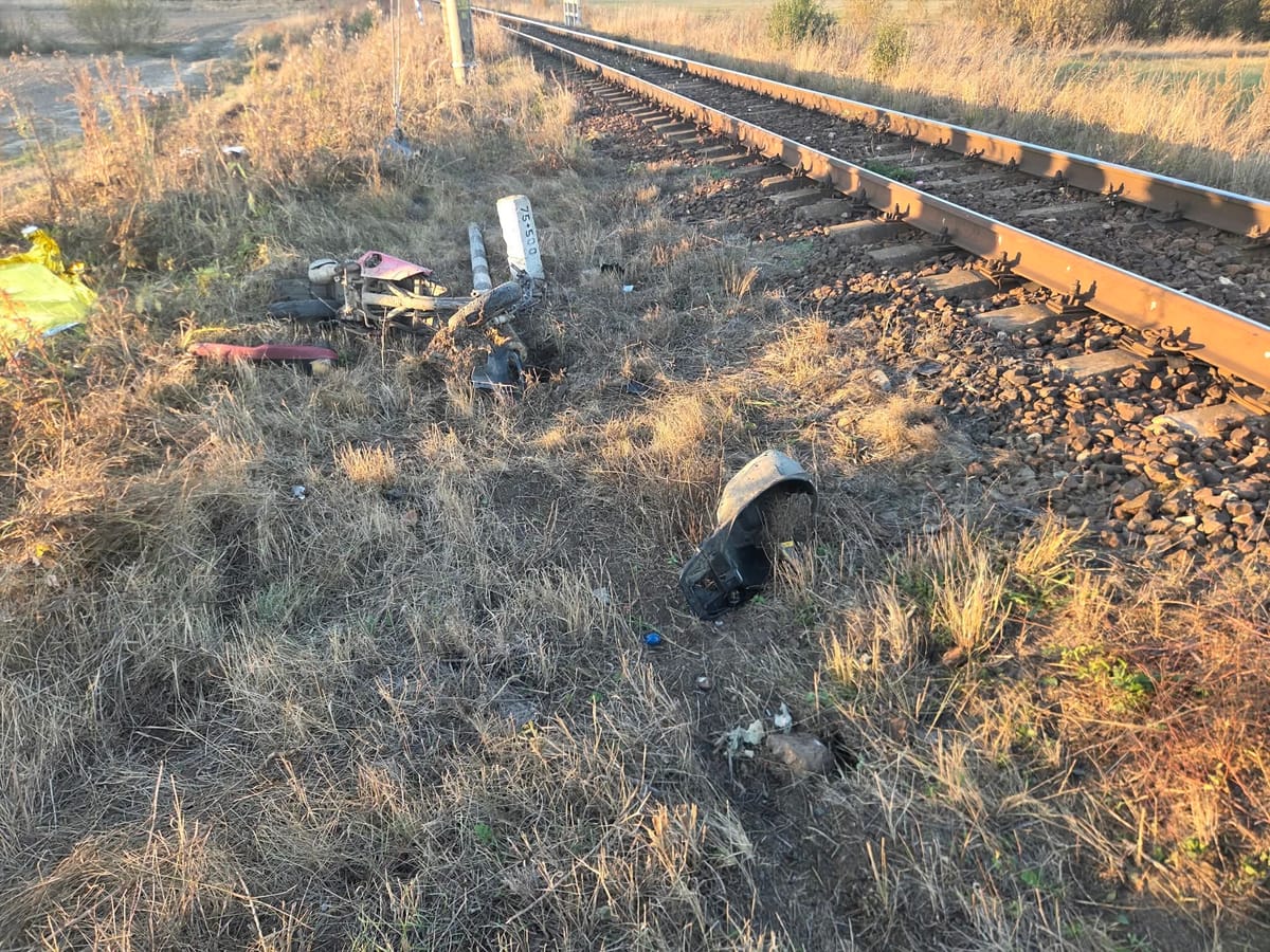 Tușnad: doi minori au murit după ce o motocicletă a fost lovită de tren la Halta Vrabia