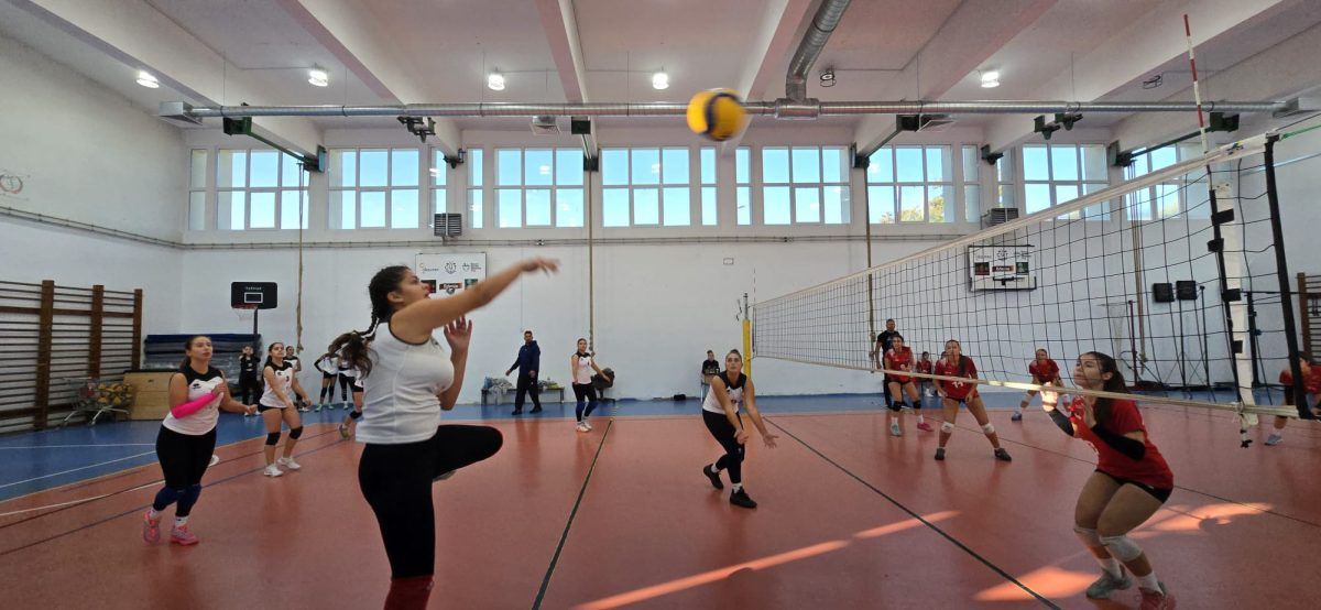 Turda: Academia de Volei Pîrv11 Cluj-Napoca câștigă Cupa Liviu Rebreanu la U17 (VIDEO/FOTO)