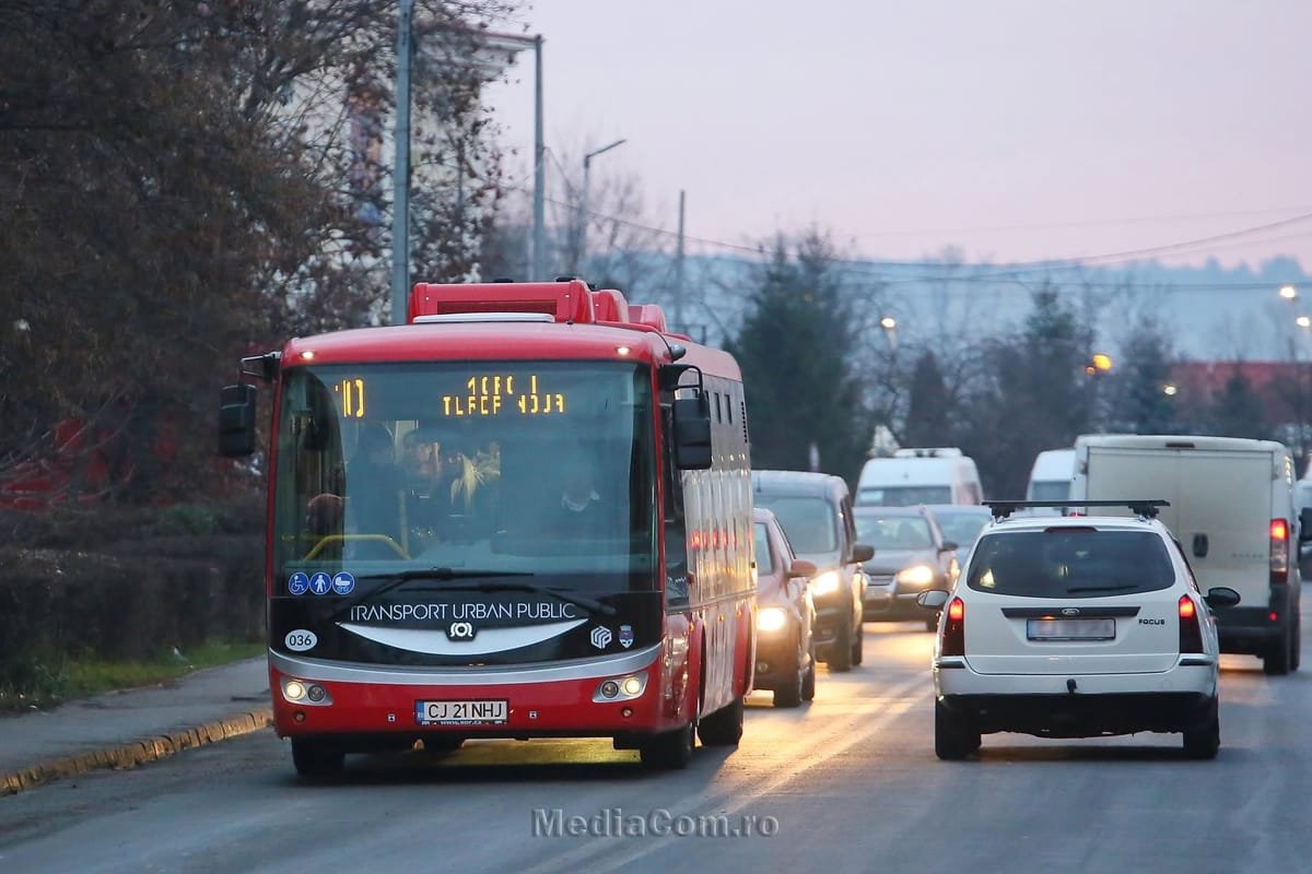 Turda: contract de 82,5 milioane de lei, fără licitație, pentru transportul public din Turda pe cinci ani