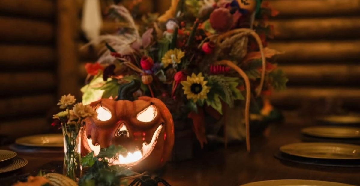 Turda: petrecere de Halloween pentru copii la Castelul Prințul Vânător, cu atelier de dovleci pictați