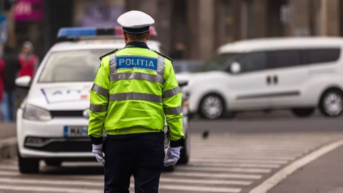 Un bărbat de 48 de ani, reținut după ce a lovit și tâlhărit un minor de 12 ani în Reșița