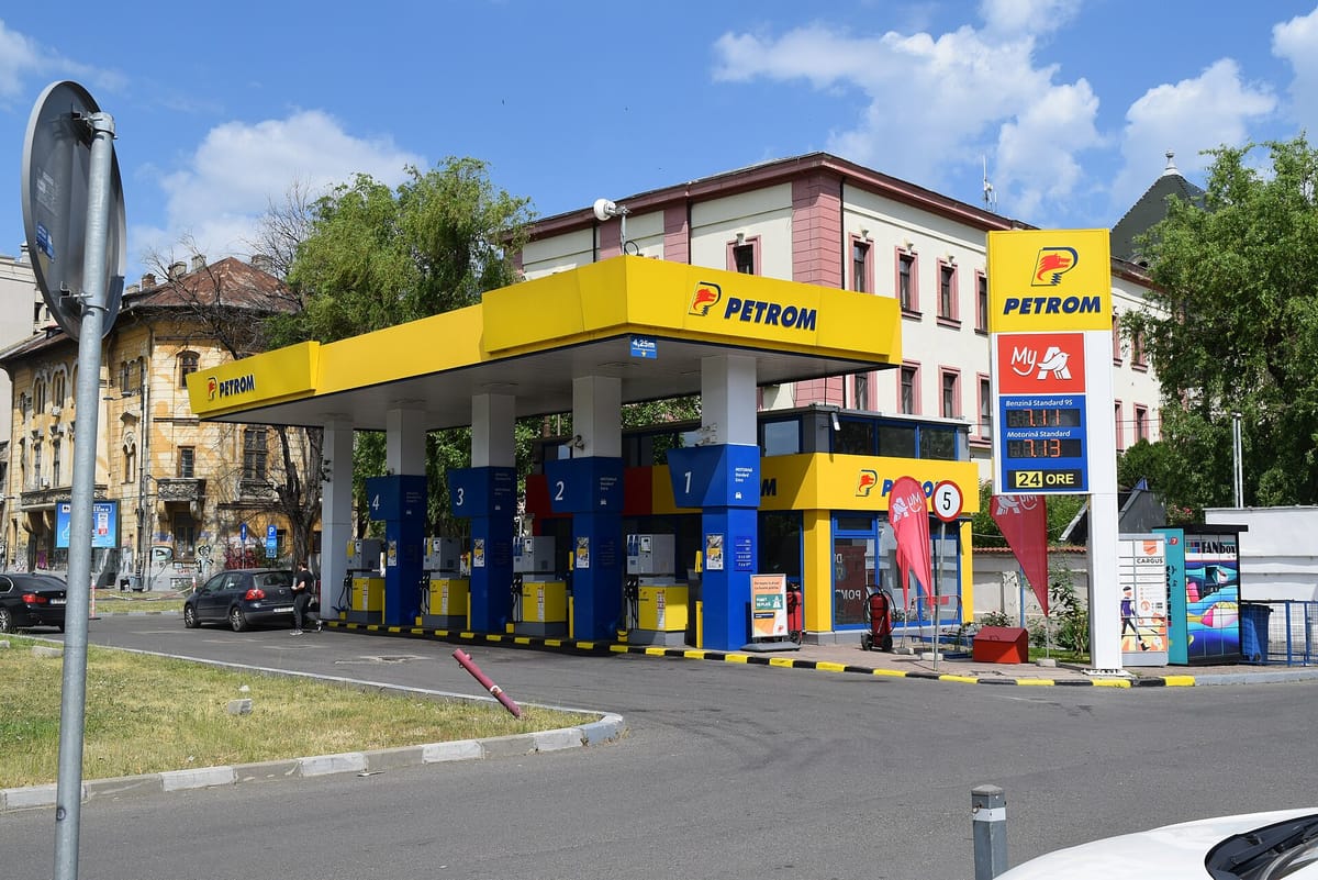 Uniunea Europeană respinge amenințarea SUA cu interdicția la exportul de motorină. Statele membre discută eliberarea une