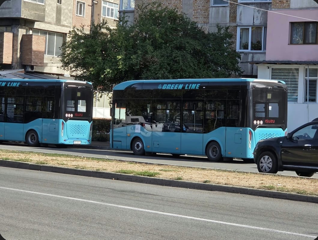Valea Jiului: Linia Verde cu autobuze electrice are program nou și noi mașini pe traseu