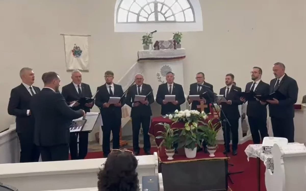 VIDEO: Imnul minerilor din Abrud a răsunat în Ungaria, la o aniversare din Dabas