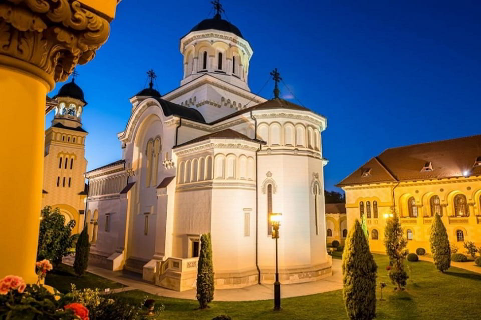 Vineri, 2 octombrie 2026: Slujbă de priveghere la Catedrala arhiepiscopală din Alba Iulia