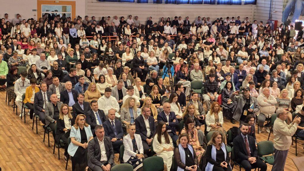 „Voi sunteți ritmul evoluției”. Mesajul rectorului Universității din Oradea pentru cei peste 20.000 de studenți, la înce