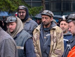 Vulcan: peste 90 de mineri protestează în subteran de 24 de ore, nemulțumiți de diferențele salariale