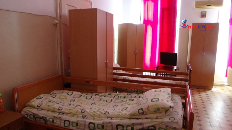 Ziua persoanelor vârstnice sărbătorită cu veselie de seniorii de la Căminul din Anina VIDEO